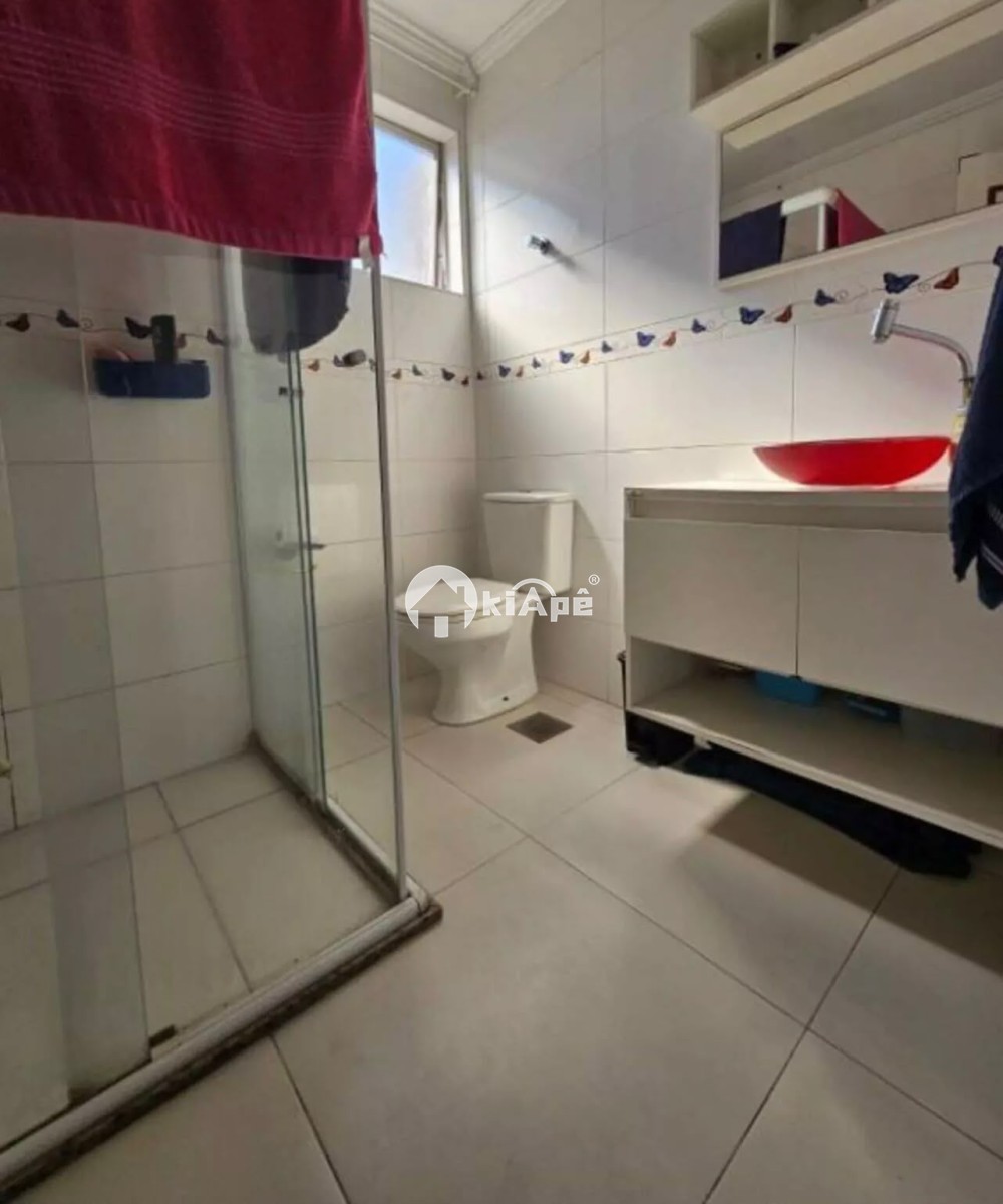 Apartamento à Venda, com 2 Quartos, com Garagem, em Itararé – São Vicente-SP | Sacada e Vista Lateral para o Mar