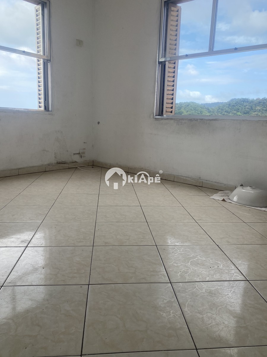 Apartamento à Venda de Frente para o Mar com Vista Panorâmica — Gonzaguinha, São Vicente-SP