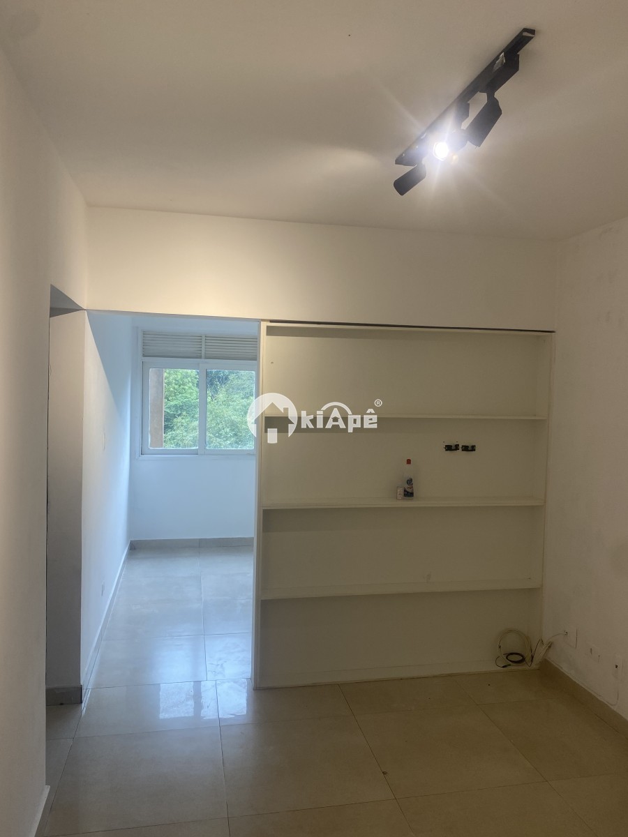 Apartamento à Venda no Centro de São Vicente | REFORMADO | R$ 160 Mil