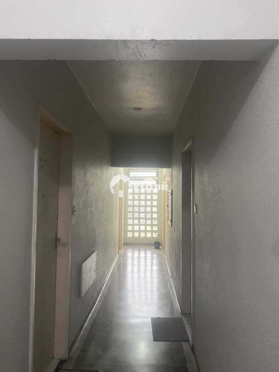 Apartamento à Venda no Centro de São Vicente | REFORMADO | R$ 160 Mil