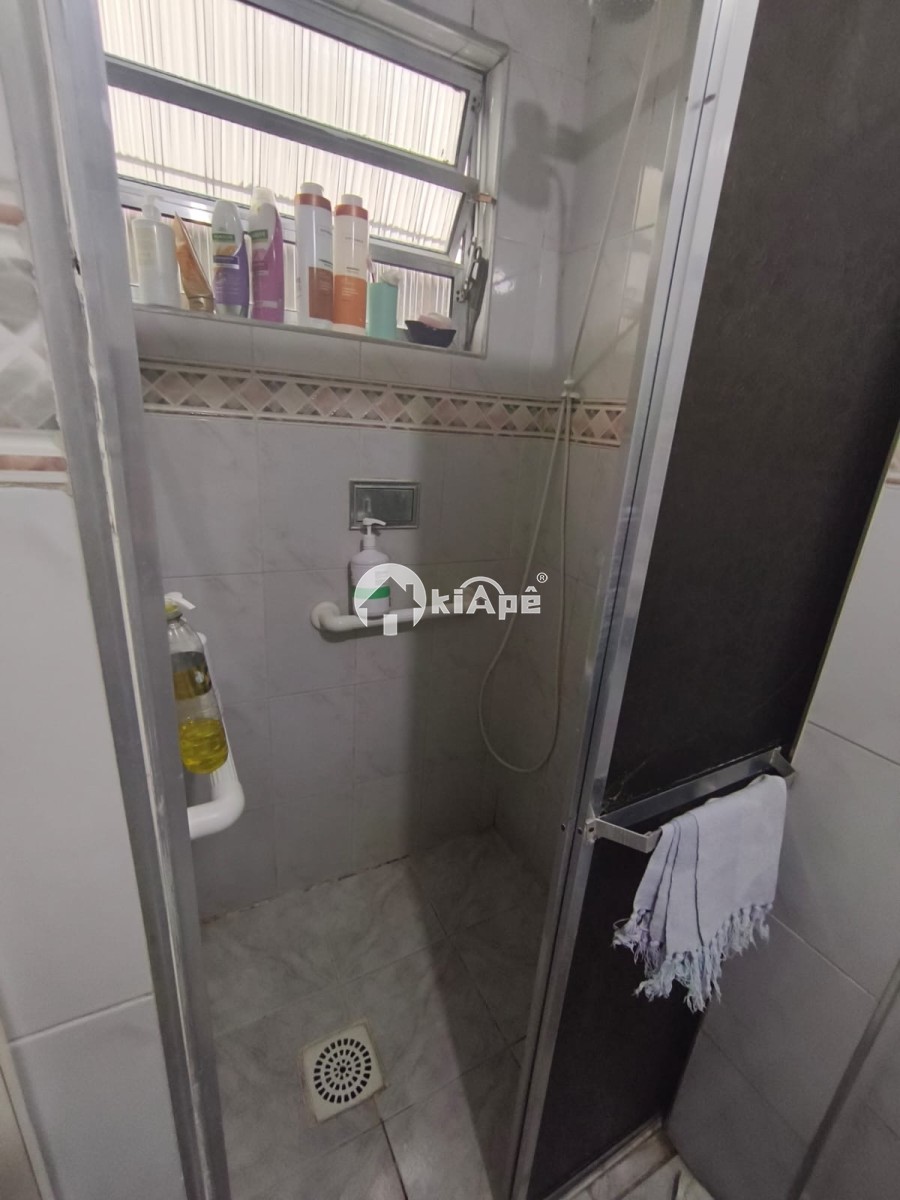 Apartamento a Venda com 2 Quartos, e Garagem, Vila Valença São Vicente-SP