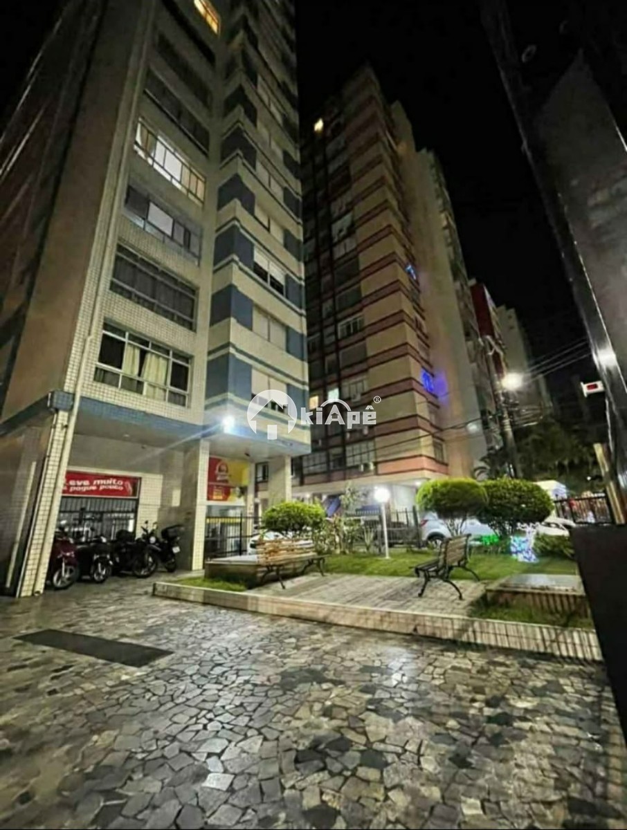 Apartamento à Venda com 2 Quartos,  Garagem, Prédio de Frente Para o Mar - Gonzaga , Santos-SP