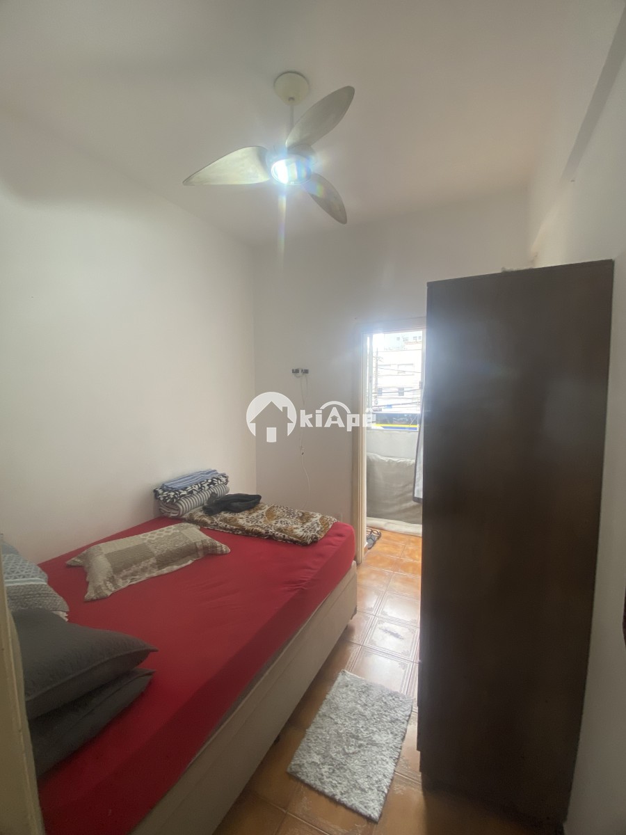 VENDE-SE APARTAMENTO COM 1 QUARTO, PRÉDIO DE FRENTE PARA O MAR - GONZAGUINHA SÃO VICENTE-SP