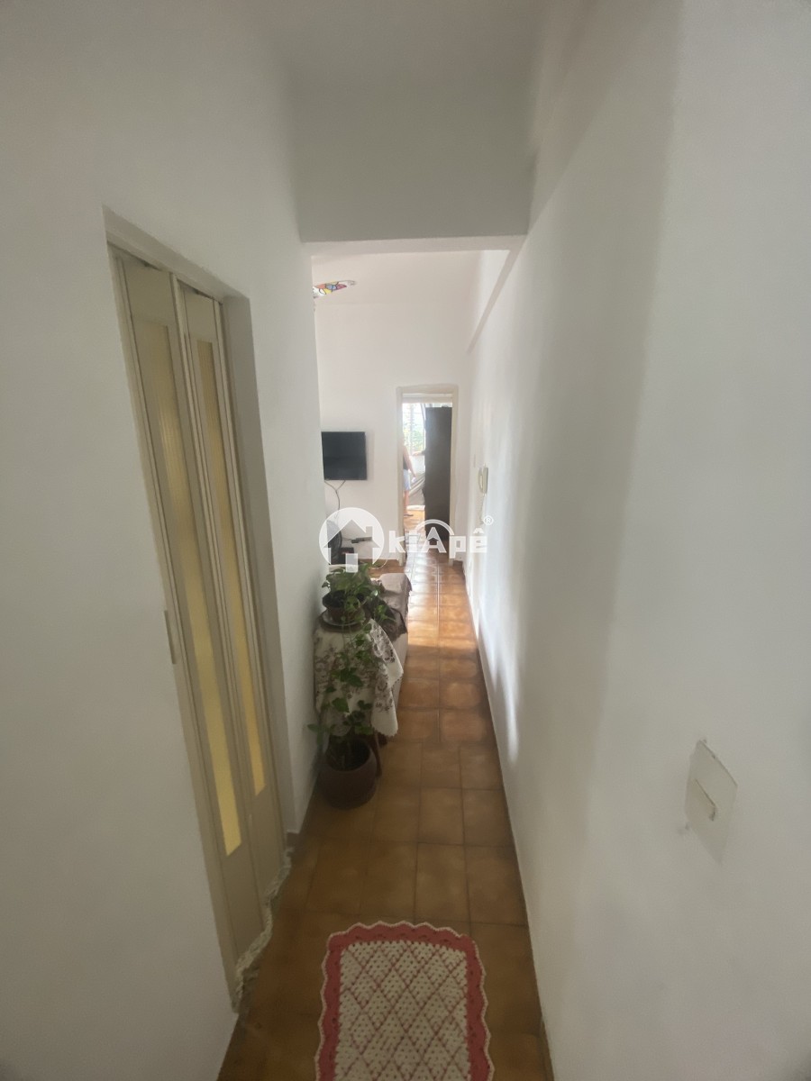 VENDE-SE APARTAMENTO COM 1 QUARTO, PRÉDIO DE FRENTE PARA O MAR - GONZAGUINHA SÃO VICENTE-SP